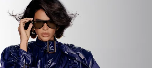 Ray-Ban: a photo from its own site